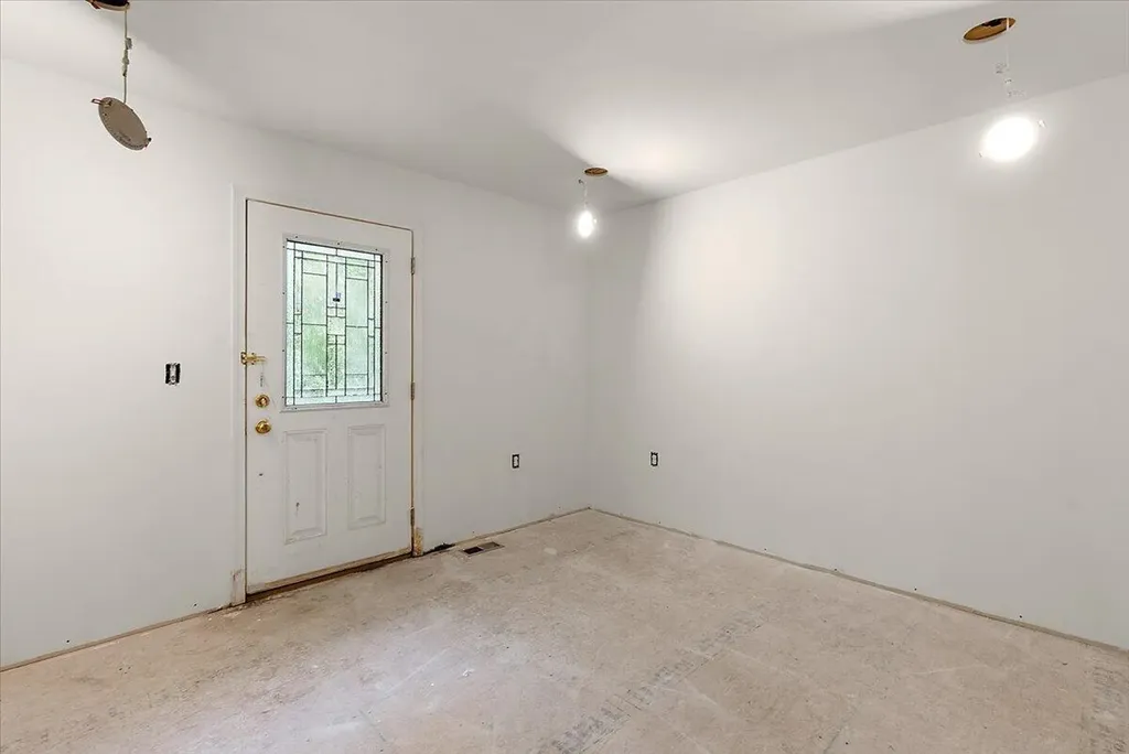 8945 Vergennes Street SE Ada Township MI 49301