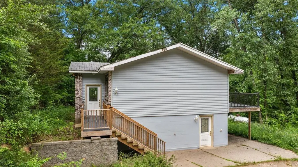 8945 Vergennes Street SE Ada Township MI 49301