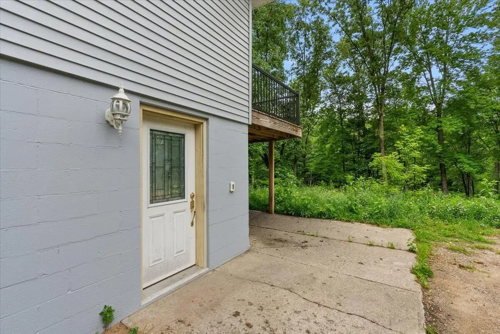 8945 Vergennes Street SE Ada Township MI 49301