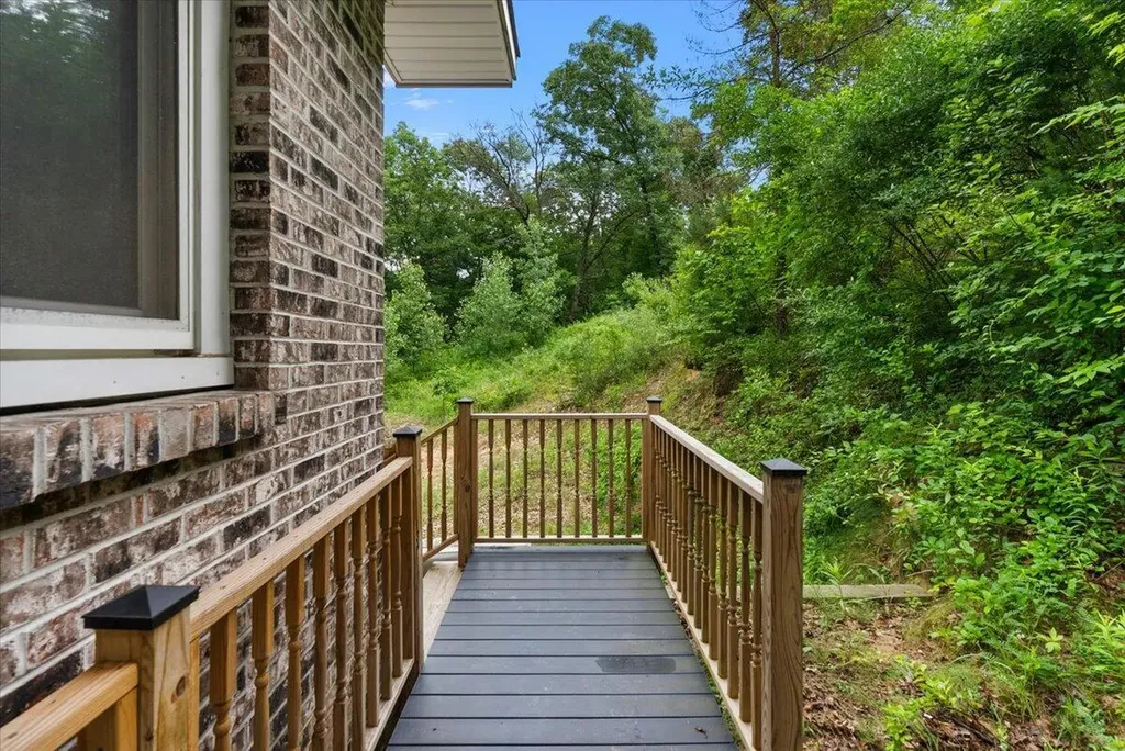 8945 Vergennes Street SE Ada Township MI 49301