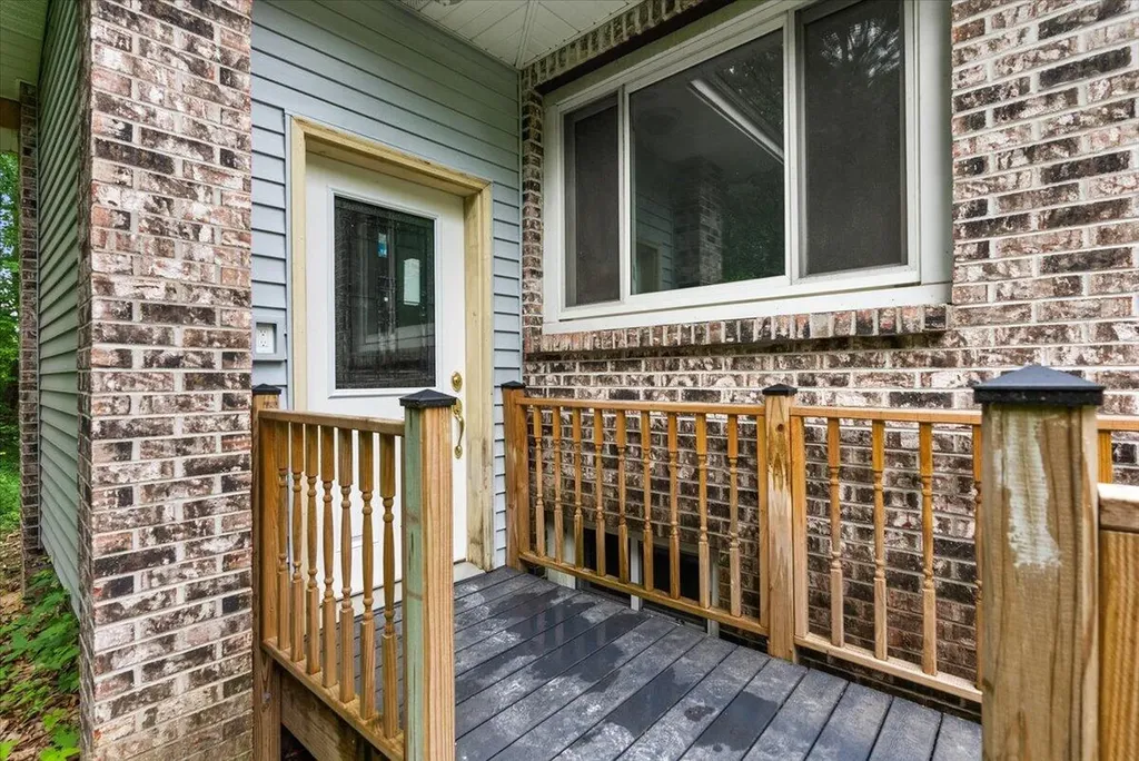 8945 Vergennes Street SE Ada Township MI 49301