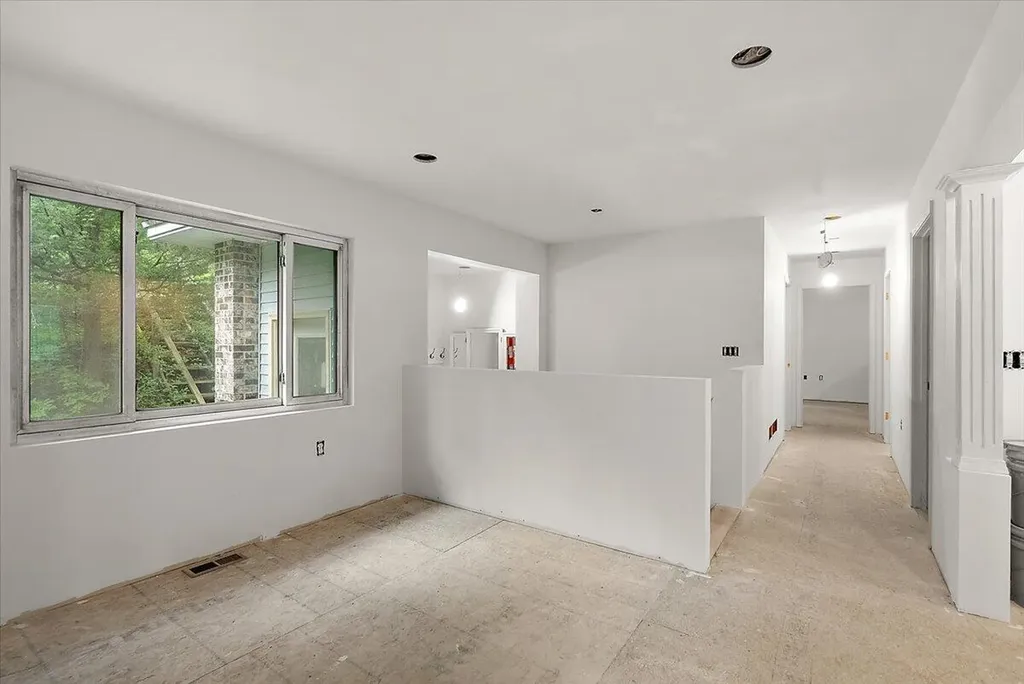 8945 Vergennes Street SE Ada Township MI 49301
