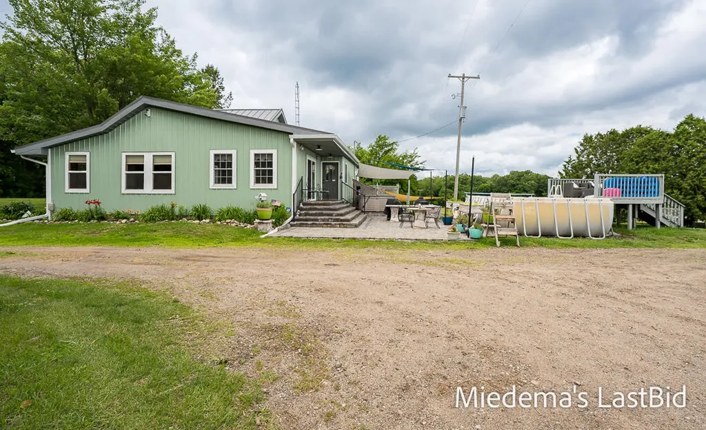 12915 Cassidy Road Assyria Township MI 49021