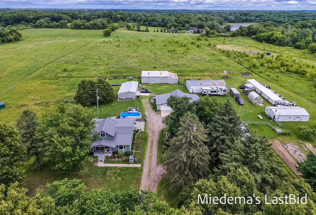 12915 Cassidy Road Assyria Township MI 49021
