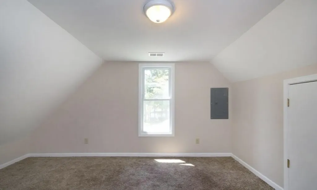 209 E Washington Street Greenville City MI 48838