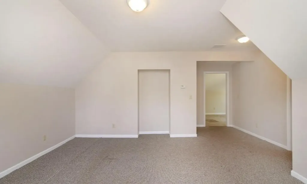 209 E Washington Street Greenville City MI 48838