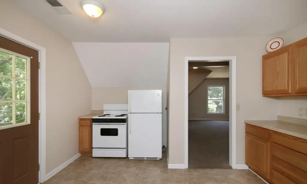 209 E Washington Street Greenville City MI 48838