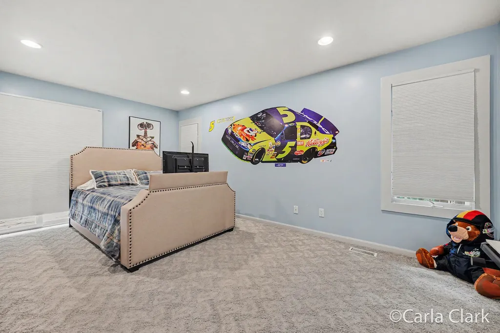 9899 Twelve Point Drive NE Courtland Township MI 49341
