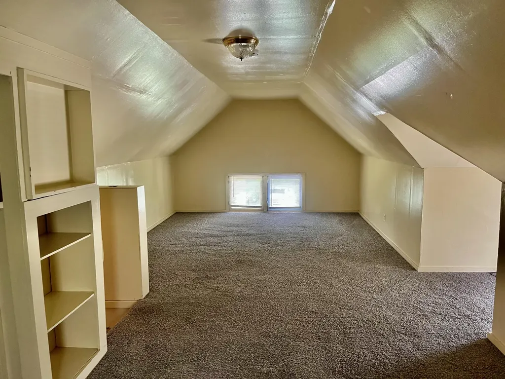 846 Eastern Avenue SE Grand Rapids City MI 49507