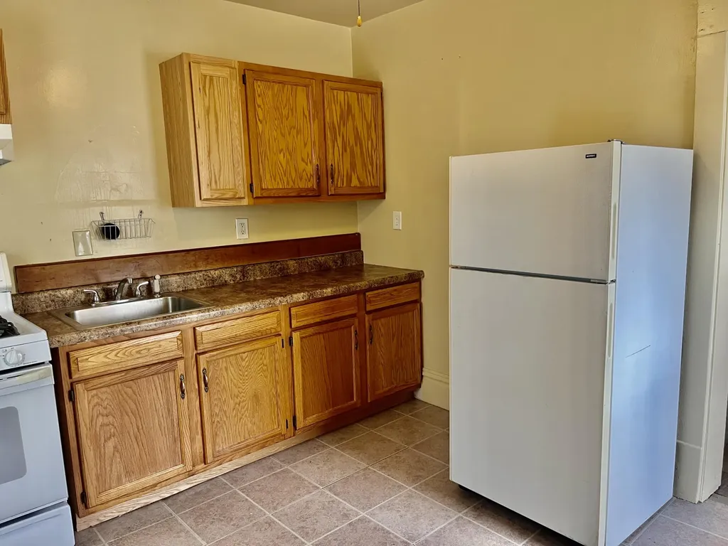 846 Eastern Avenue SE Grand Rapids City MI 49507