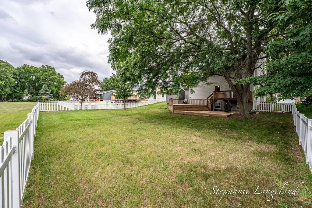 1511 Springbrook Drive Georgetown Charter Township MI 49428