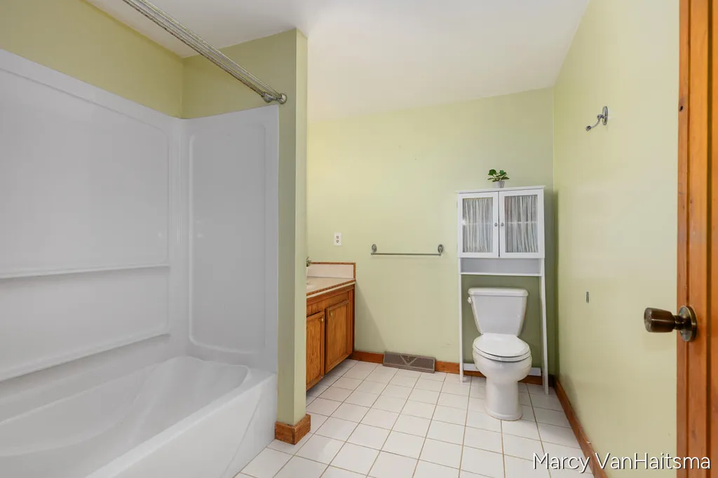 5837 Warner Street Allendale Charter Township MI 49401