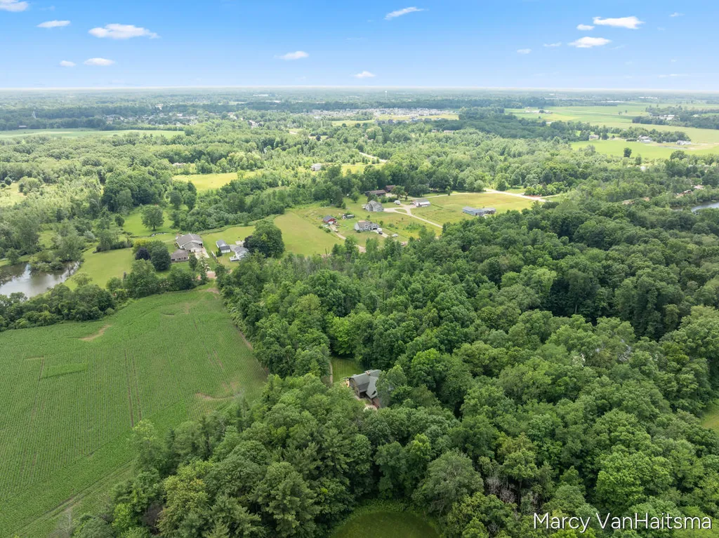 5837 Warner Street Allendale Charter Township MI 49401