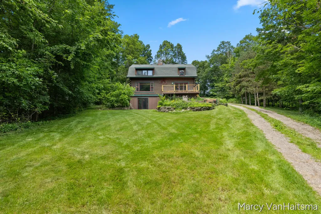 5837 Warner Street Allendale Charter Township MI 49401
