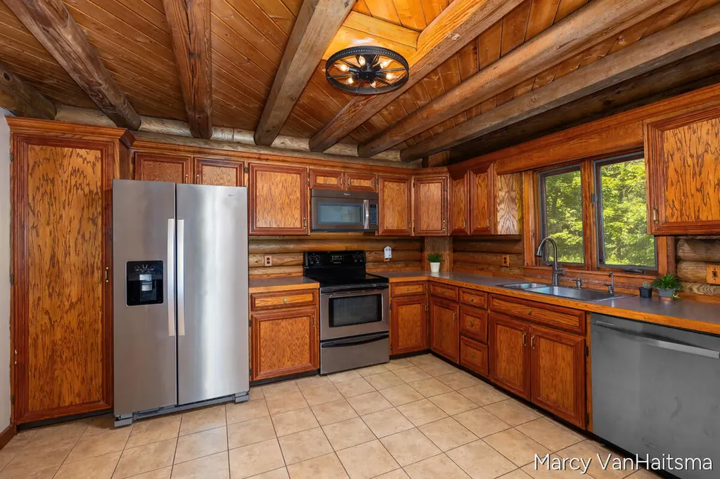 5837 Warner Street Allendale Charter Township MI 49401