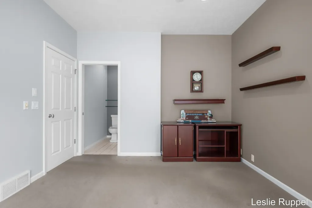 1712 Big Timber Court NE Grand Rapids City MI 49505