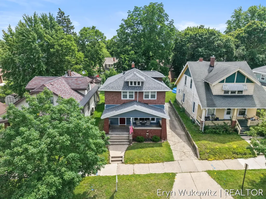 1038 Widdicomb Avenue NW Grand Rapids City MI 49504