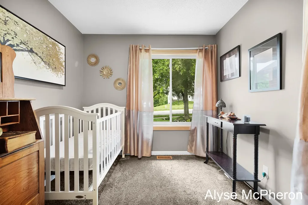 3240 Sunrise Street SE Grand Rapids City MI 49508