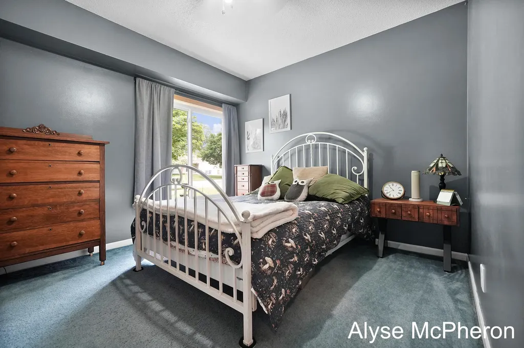 3240 Sunrise Street SE Grand Rapids City MI 49508