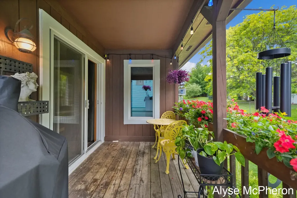 3240 Sunrise Street SE Grand Rapids City MI 49508