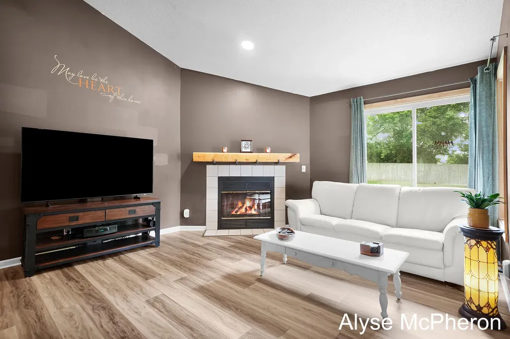 3240 Sunrise Street SE Grand Rapids City MI 49508
