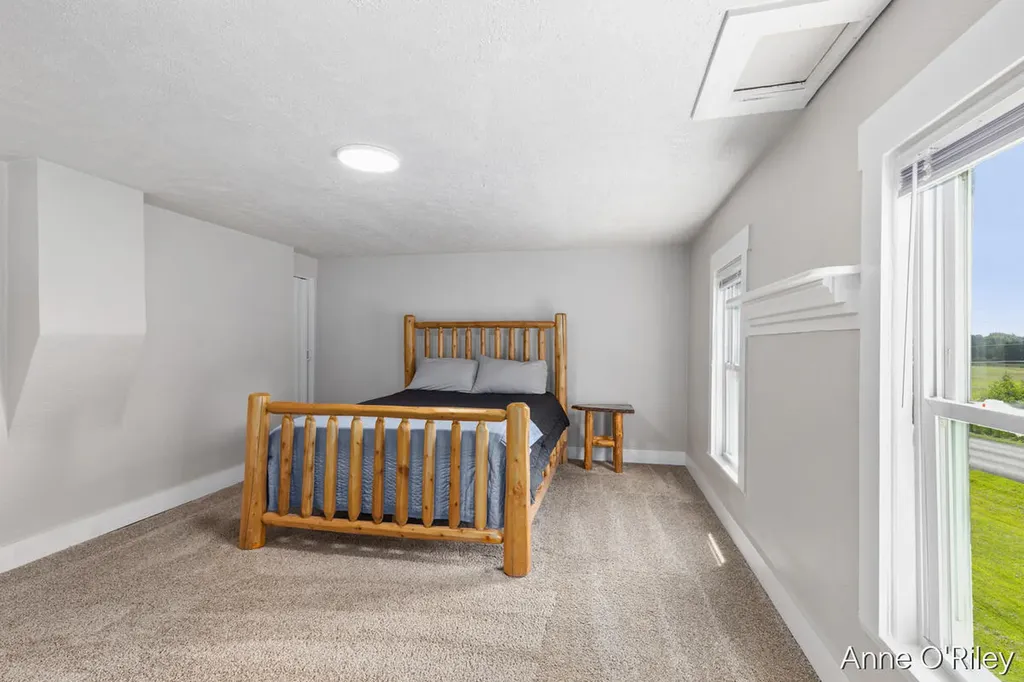 2811 E Vermontville Highway Unknown City MI 48813
