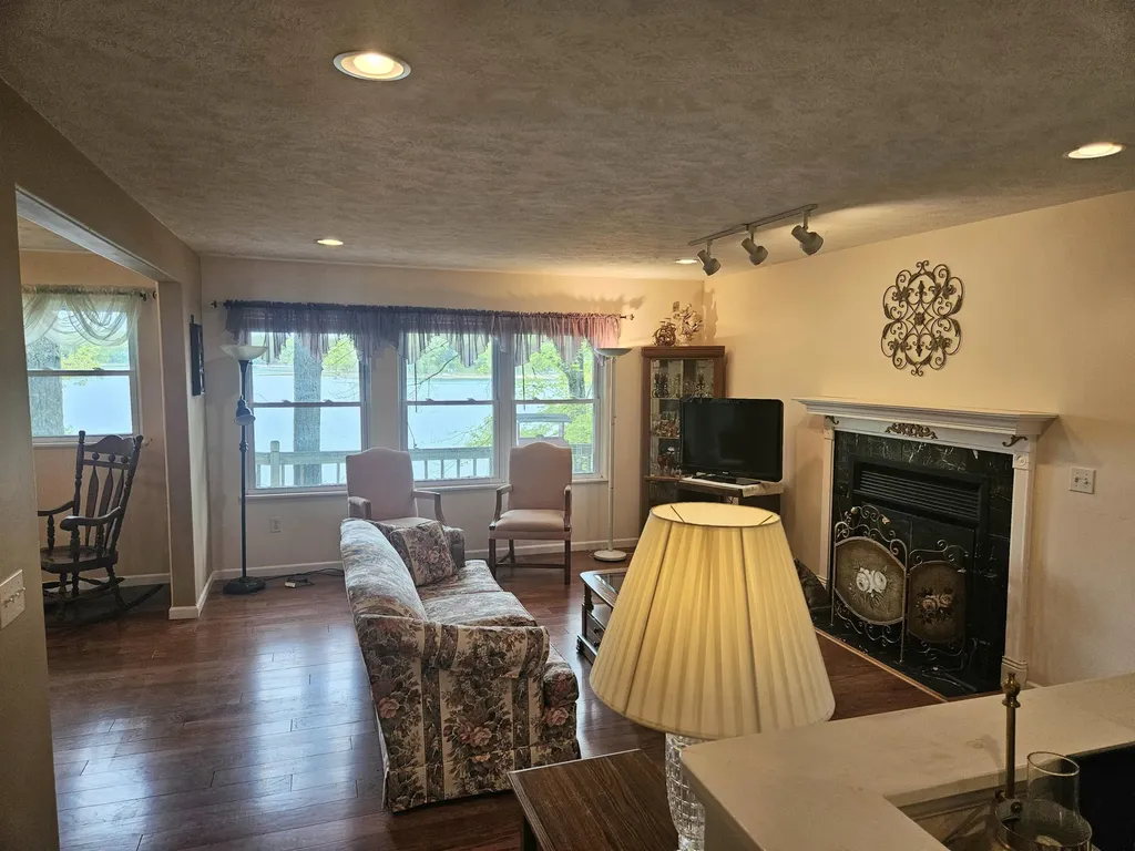 8862 W Rainbow Lake Drive Lake Township MI 49304