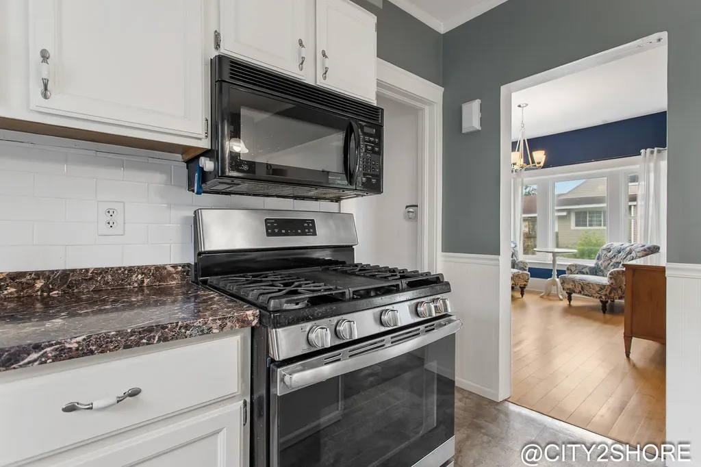 2317 Collingwood Avenue SW Wyoming City MI 49519