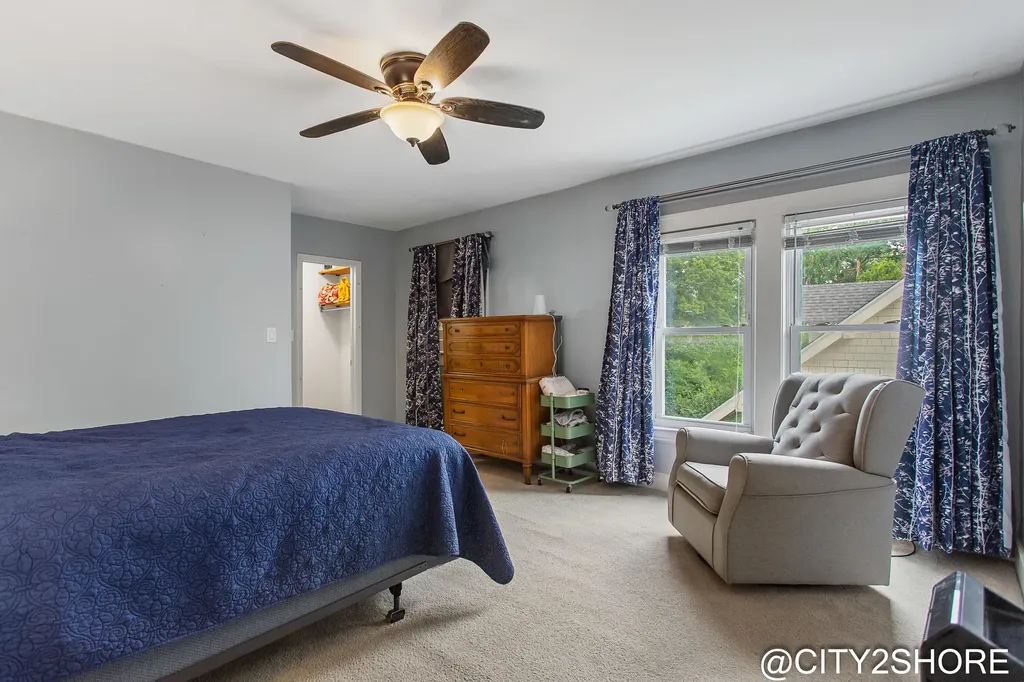 2317 Collingwood Avenue SW Wyoming City MI 49519