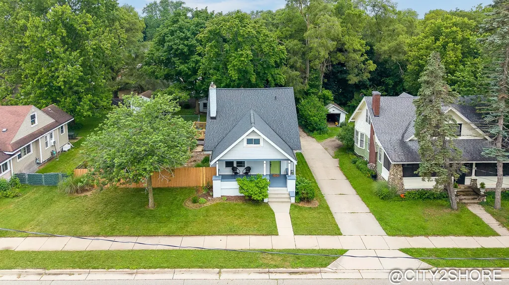 2317 Collingwood Avenue SW Wyoming City MI 49519
