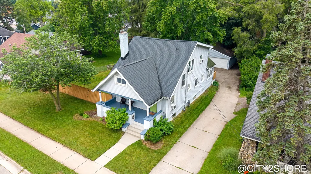 2317 Collingwood Avenue SW Wyoming City MI 49519