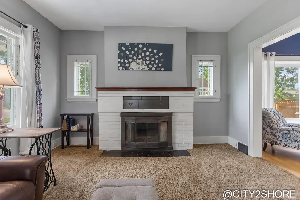 2317 Collingwood Avenue SW Wyoming City MI 49519