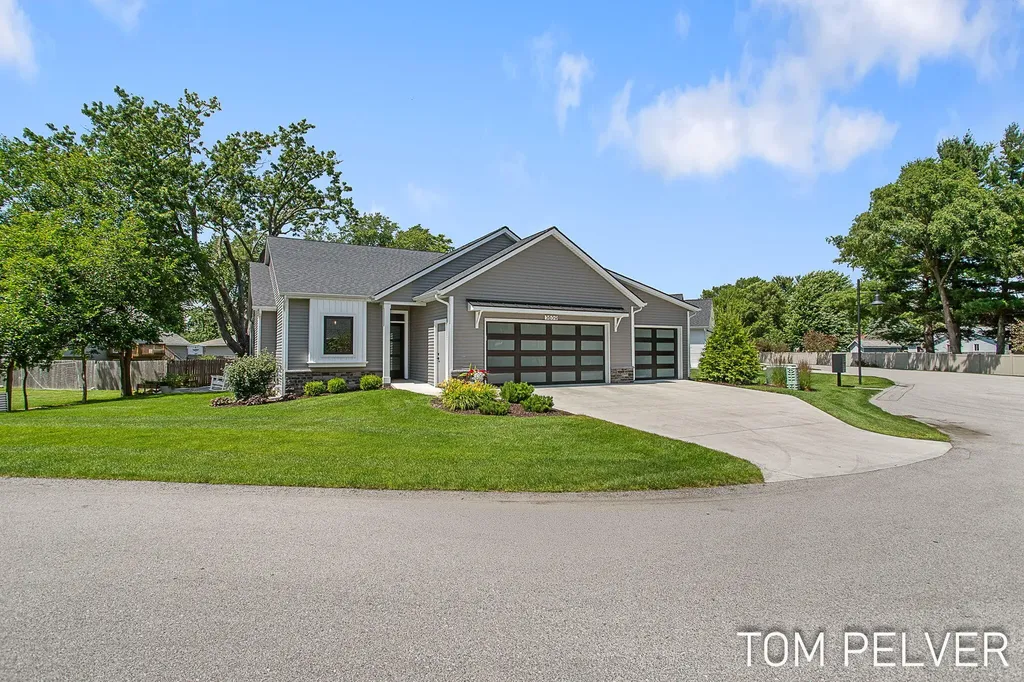 5659 Vandebunte Court Hudsonville City MI 49426