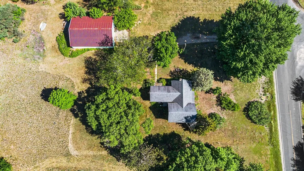 194 66th Street Casco Township MI 49090