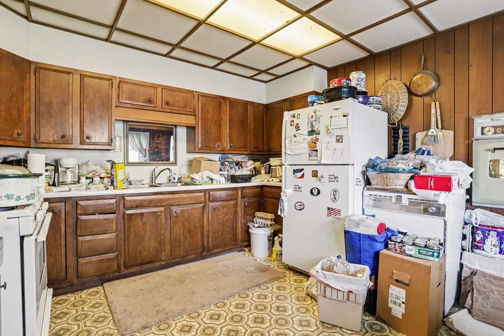194 66th Street Casco Township MI 49090