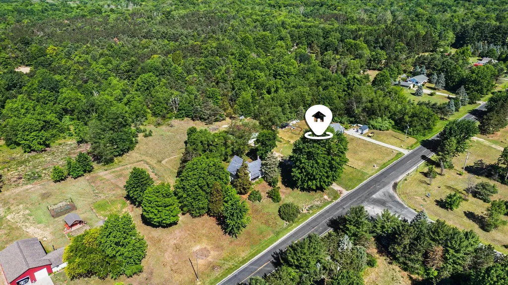 194 66th Street Casco Township MI 49090