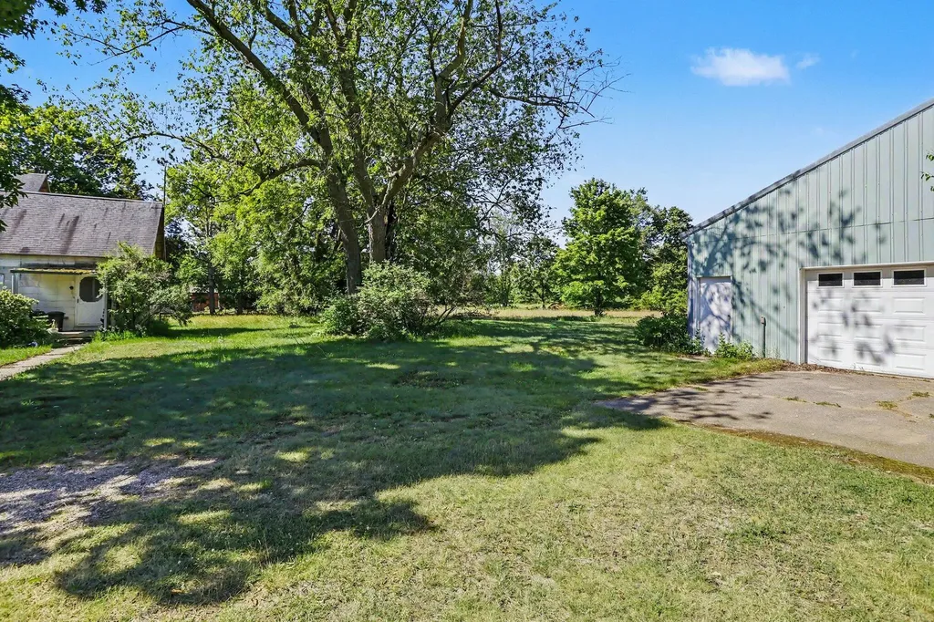 194 66th Street Casco Township MI 49090