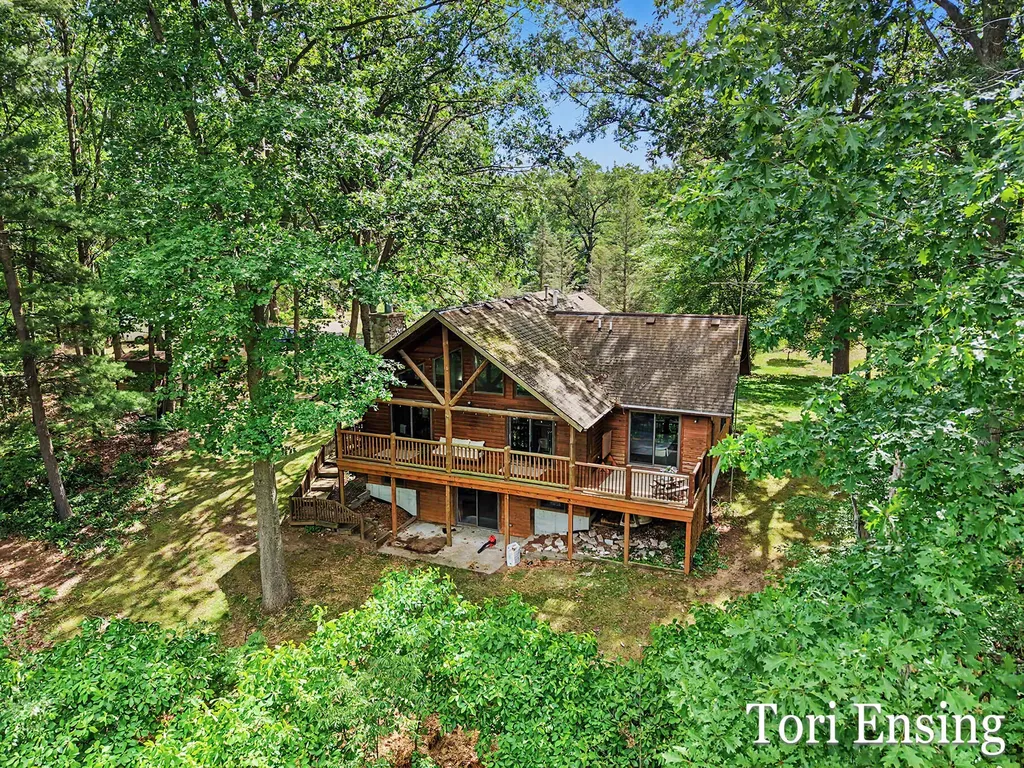 15400 Meddler Avenue NE Spencer Township MI 49326
