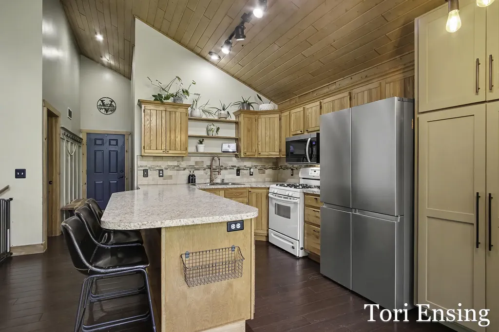 15400 Meddler Avenue NE Spencer Township MI 49326