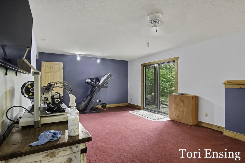 15400 Meddler Avenue NE Spencer Township MI 49326