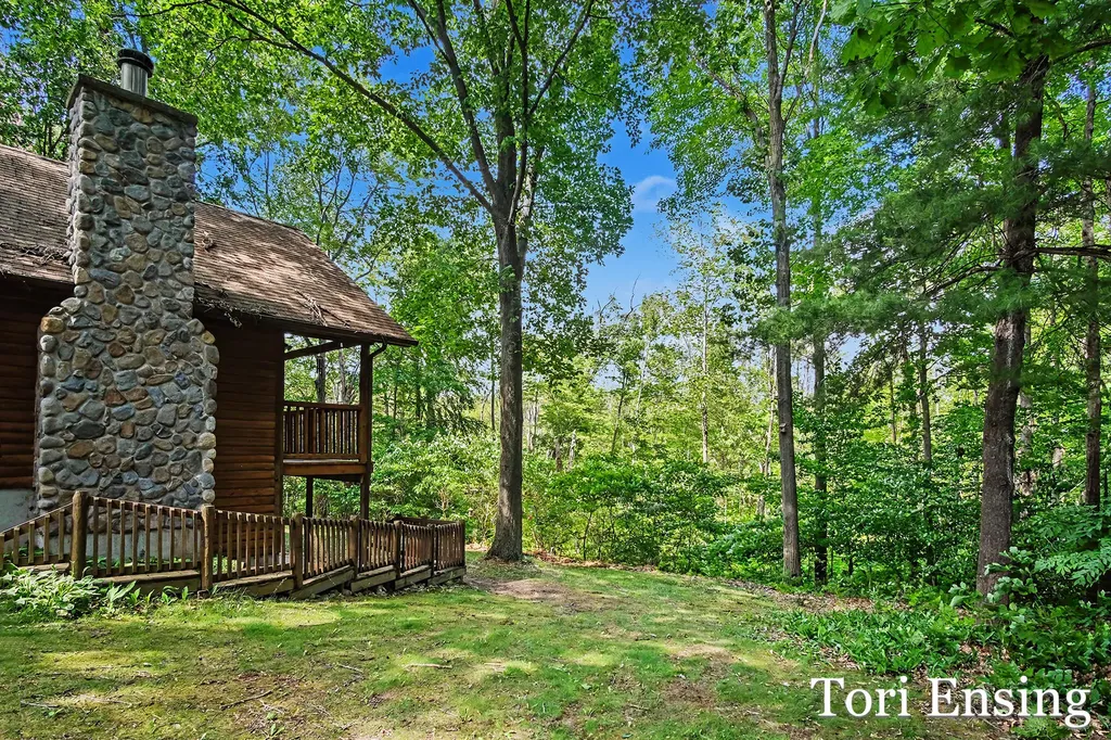 15400 Meddler Avenue NE Spencer Township MI 49326
