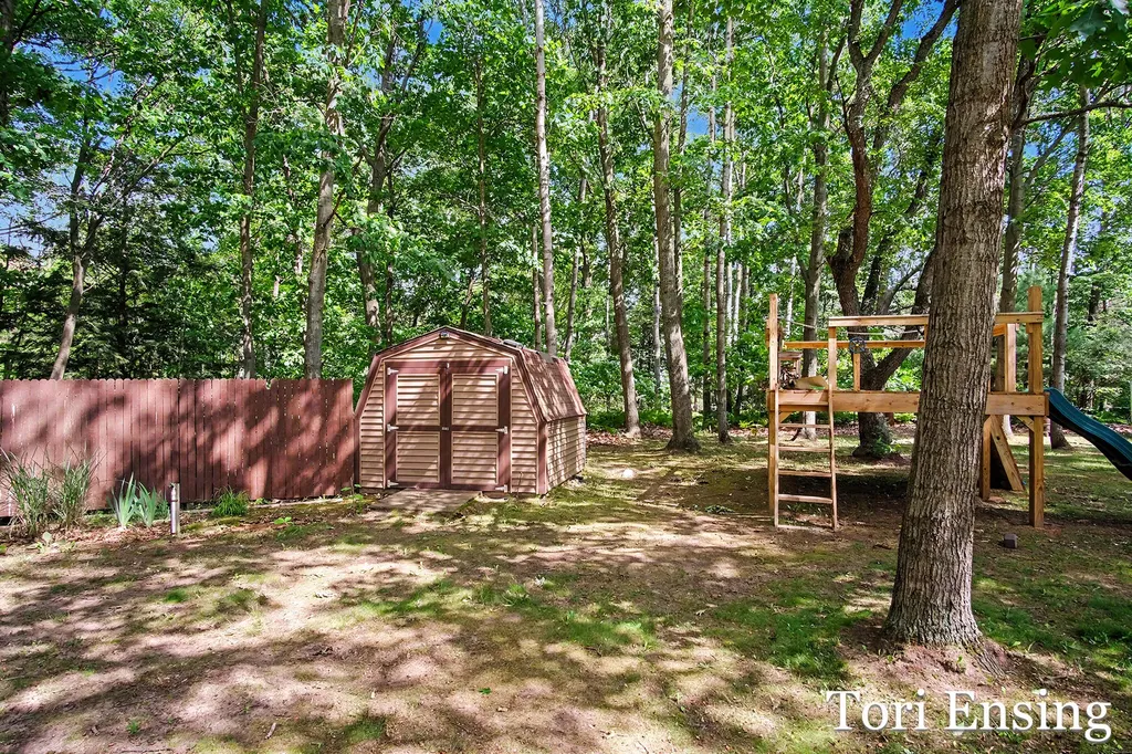 15400 Meddler Avenue NE Spencer Township MI 49326