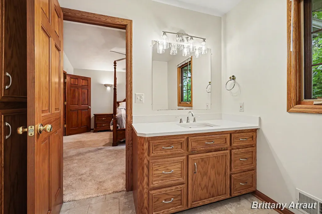 2289 Pheasant Avenue NW Walker City MI 49534