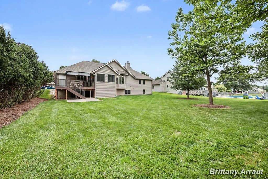 2289 Pheasant Avenue NW Walker City MI 49534