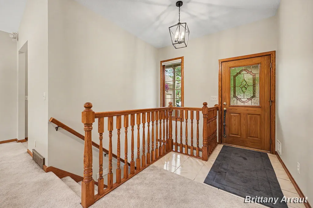 2289 Pheasant Avenue NW Walker City MI 49534
