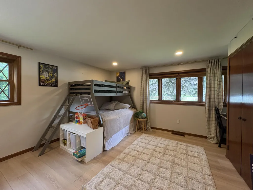 322 Maynard Avenue SW Walker City MI 49534