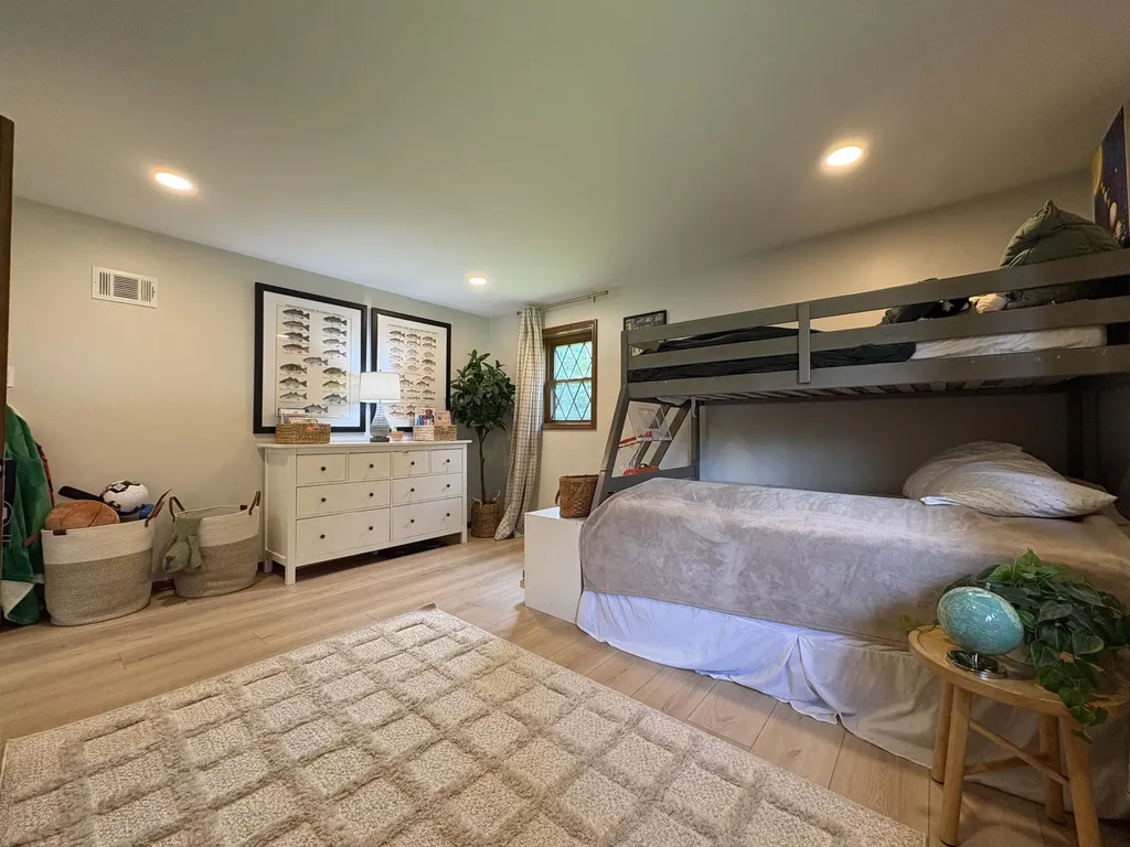 322 Maynard Avenue SW Walker City MI 49534