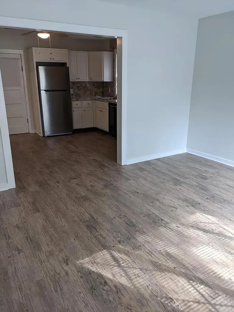 322 Maynard Avenue SW Walker City MI 49534