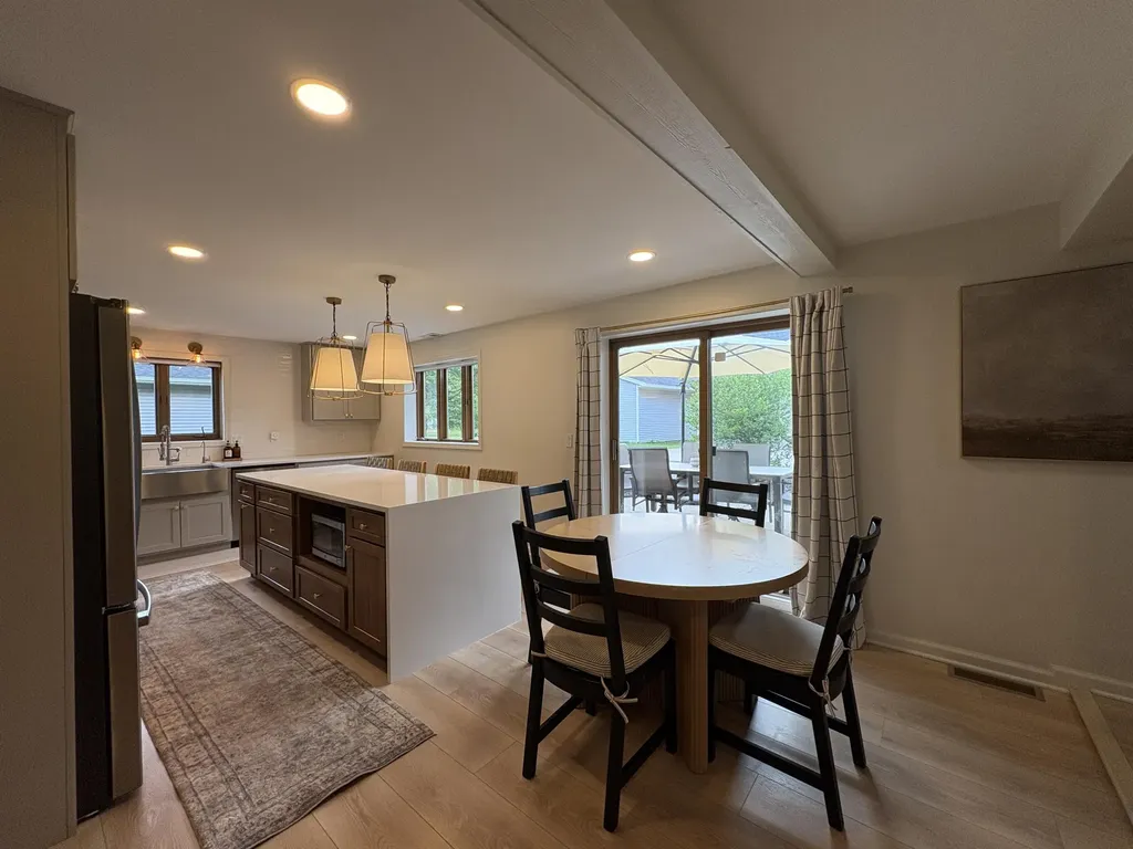 322 Maynard Avenue SW Walker City MI 49534