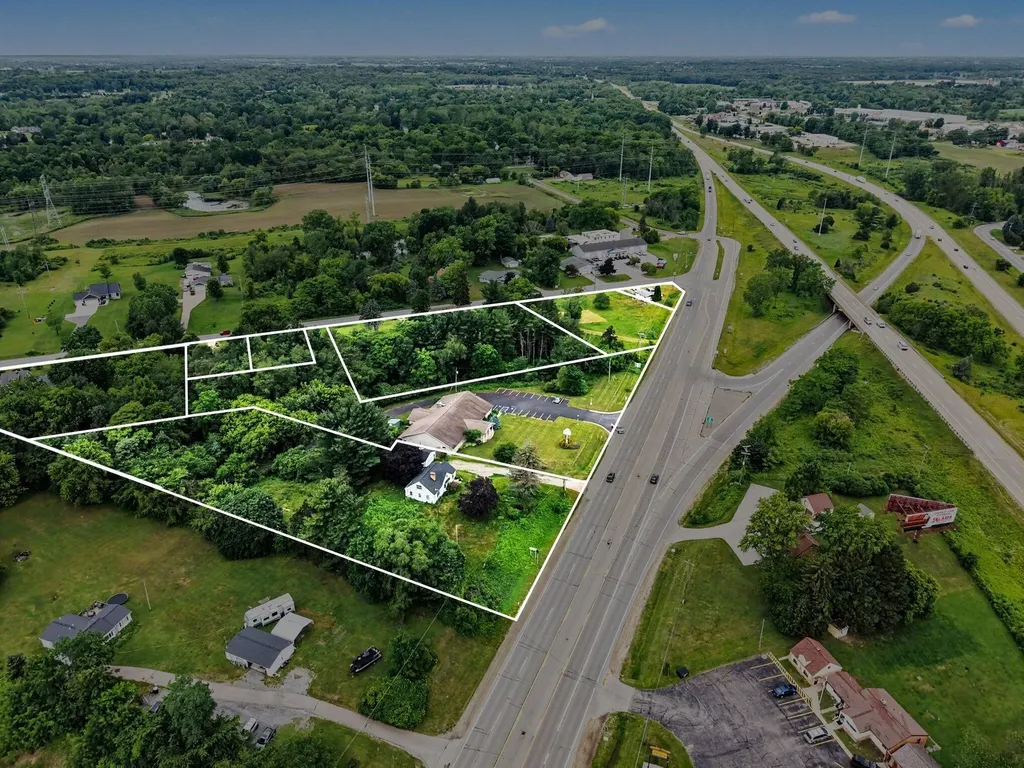 14345 Ironwood Drive NW Tallmadge Charter Township MI 49534